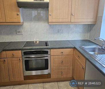1 bedroom flat to rent - Photo 4