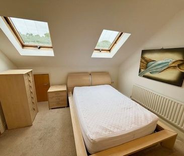 2 bedroom flat to rent - Photo 4