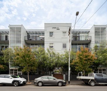 10/1066 Lygon Street, Carlton North VIC 3054 - Photo 1