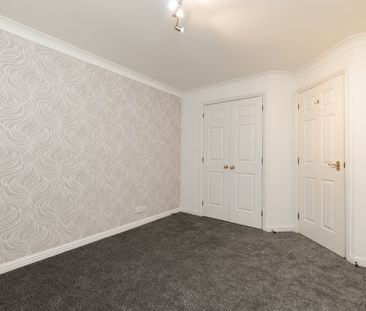 4 bedroom detached house to rent - Photo 6