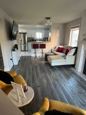 For Lease - 118 Athabaska Road, Barrie, Ontario - Photo 1
