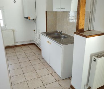 Location Appartement 3 pièces 67m² ELBEUF 76500 - Photo 1