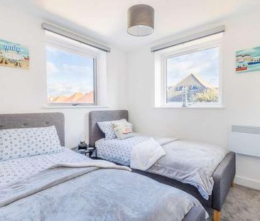 Southwood Avenue, Bournemouth, BH6 - Photo 2