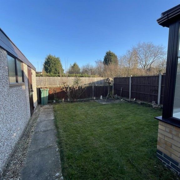 Ernee Close, Glenfield, Leicester, LE3 - Photo 1