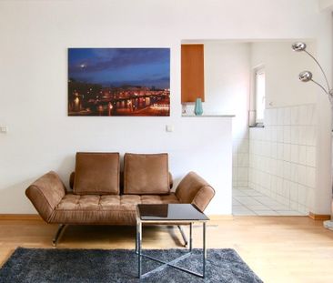 Chic möbliertes Apartment mit Aufzug im Herzen von Köln - Photo 2