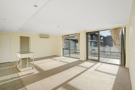 155/77 Northbourne Avenue, Turner - Photo 5