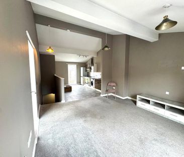 2 bedroom maisonette to rent - Photo 1
