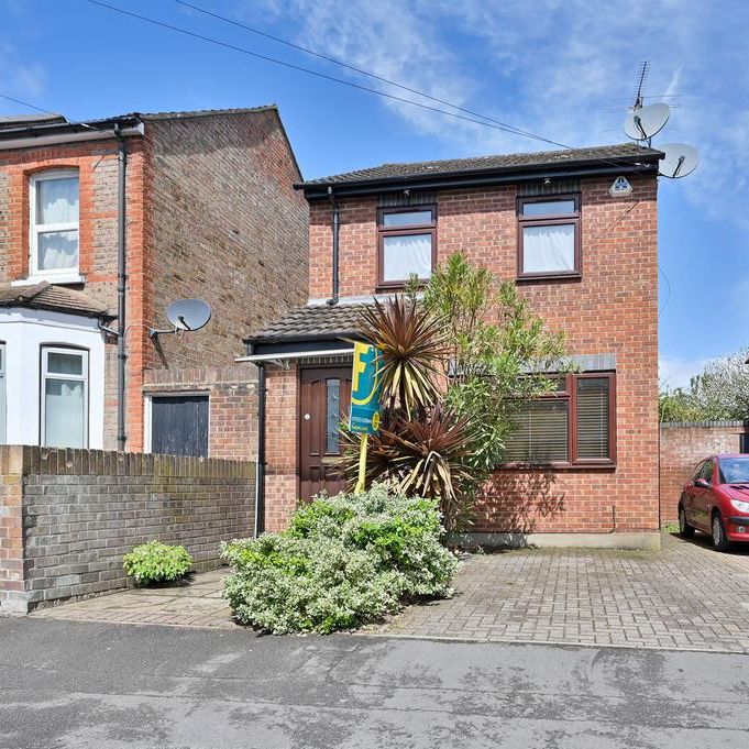 2 bedroom detached house to rent - Photo 1