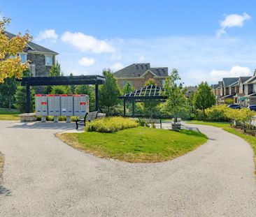 For Lease - 61 Match Point Court, Aurora, Ontario - Photo 4
