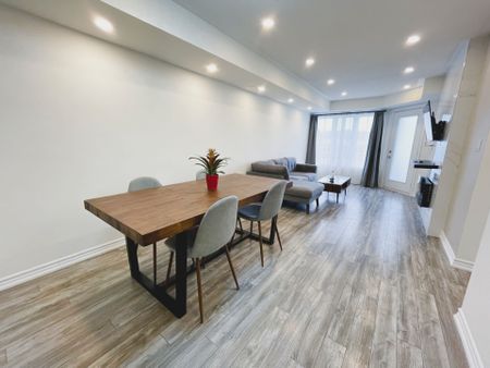 For Lease - 15 Eaton Park Lane Unit# 17, Toronto, Ontario - Photo 2