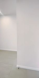 4 Finch Dr, Sydney - Photo 4