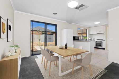 6 ROOMS AVAILABLE - Photo 2