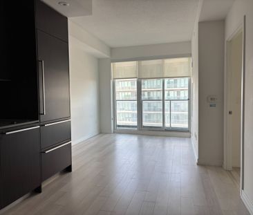 For Lease - 117 McMahon Drive Unit# 3805, Toronto, Ontario - Photo 1