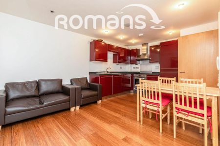 1 bedroom flat to rent - Photo 2