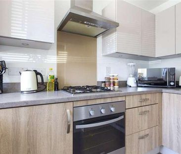 Rannoch Street, Tilehurst, Reading, Berkshire, RG30 - Photo 6