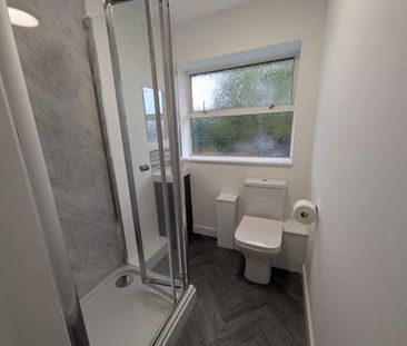 1 bedroom in a house share to rent - Photo 6