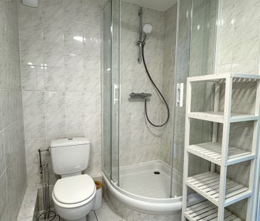 Location Appartement 1 pièce 28m² - Photo 2