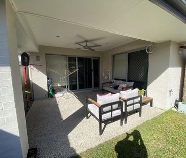 3 Bedroom Home in Caloundra West - Photo 2