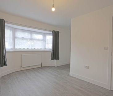 Price £2,500 pcm - Let - Photo 1