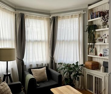 2 Bed Flat, Birkbeck Mansions, N8 - Photo 1