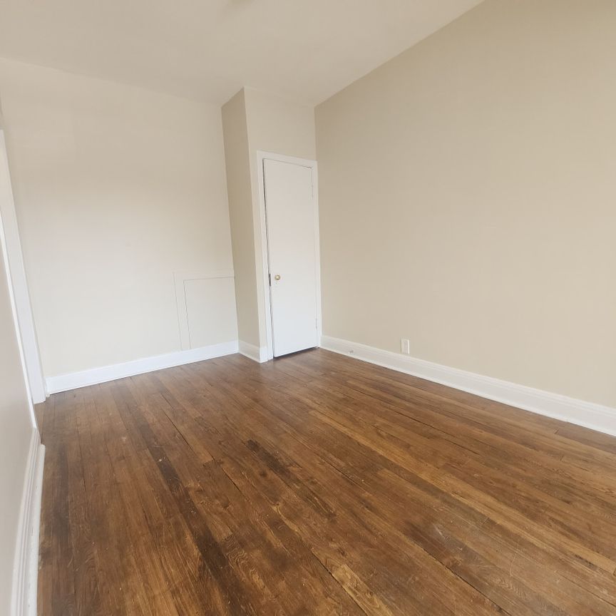 7069 Rue Molson - Photo 1