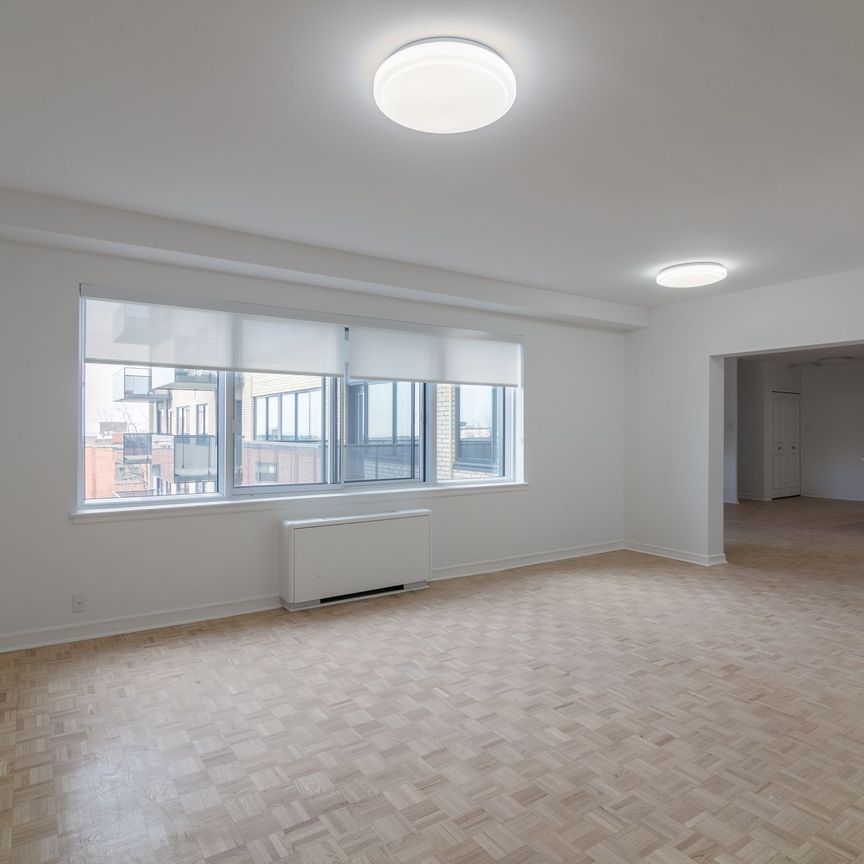 4555 Bonavista Avenue - Photo 1