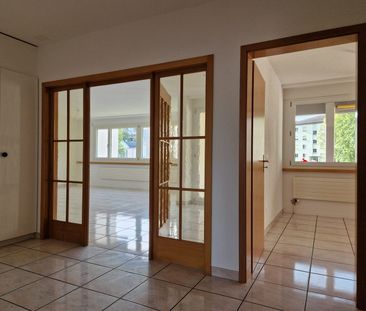 4.5 Zimmer, 113 m², 2. Stock - Foto 2
