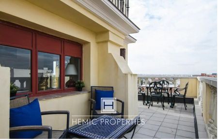 1 room luxury Apartment for rent in Madrid, Spain - Photo 3