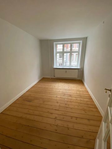 Indbydende 3-værelses lejlighed med altan i Vestbyen - Photo 3