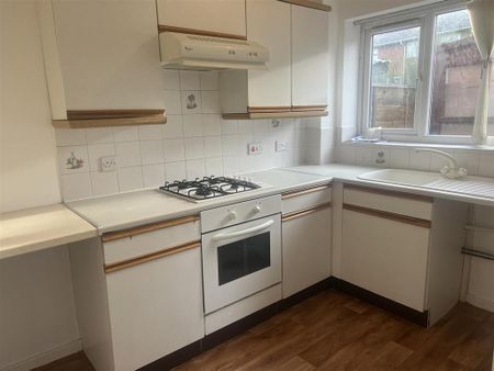 1 bedroom terraced house to rent - Photo 4