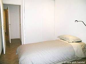 Logement à Paris, Location meublée - T4 - Canal Saint Martin (PA-3649) - Photo 4