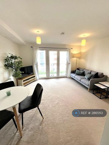 1 bedroom flat to rent - Photo 3