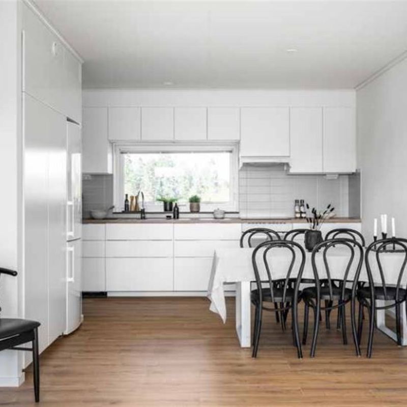 Vikaholmsallén 21 B - Photo 1