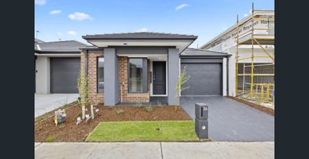 Low-Maintenance Living in a Prime Location - Photo 3