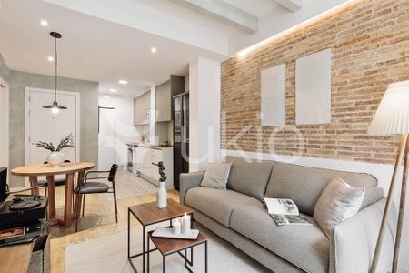 2 room luxury Apartment for rent in Barcelona, Spain - Photo 3