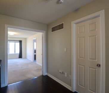 For Lease - 180 Sunset Terrace, Vaughan, Ontario - Photo 5