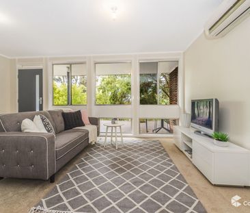 84 Serpentine Street, Duffy ACT 2611 - House For Rent | Domain - Photo 2