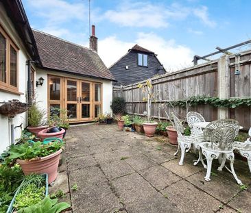 2 bedroom detached house to rent - Photo 2