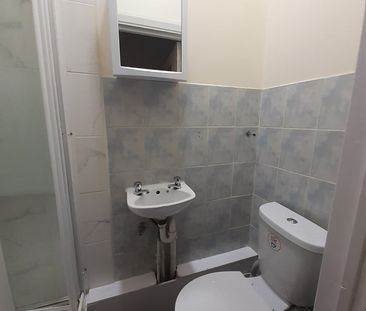 Studio Flat, Knightland Road, E5 - Photo 4