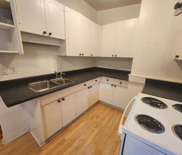 1 - 844 Norton Avenue - Photo 1