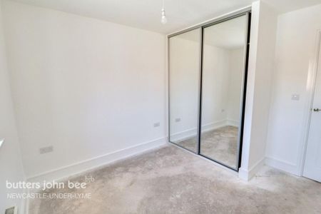 1 bedroom maisonette to rent - Photo 2