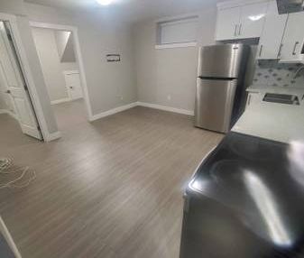 New 2 bedroom Legal Suite Available Now for rent - Photo 1