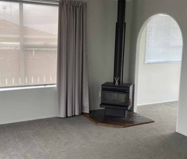 Renovated & Ready - Perfect - Photo 1