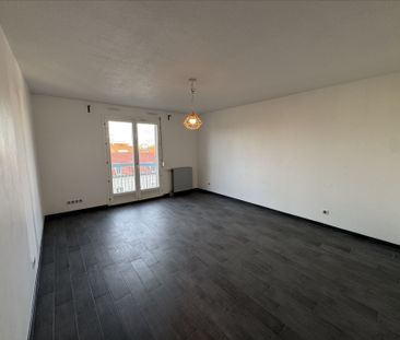 Location Appartement 3 pièces 68m² - Photo 1