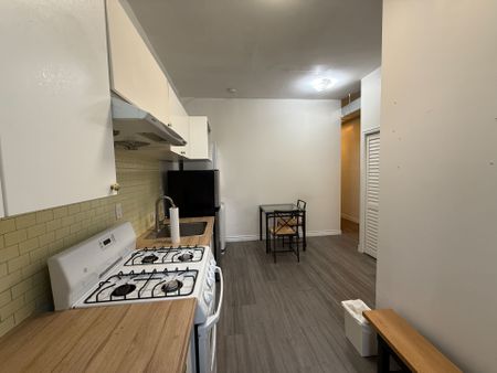 For Lease - 567 Yonge Street Unit# 3, Toronto, Ontario - Photo 2