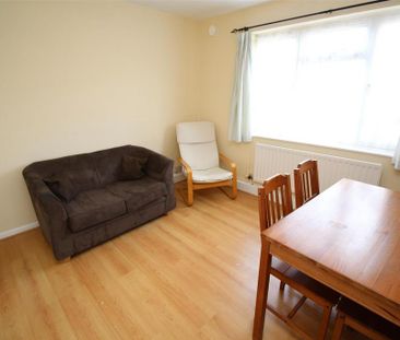 3 bedroom flat to rent - Photo 1