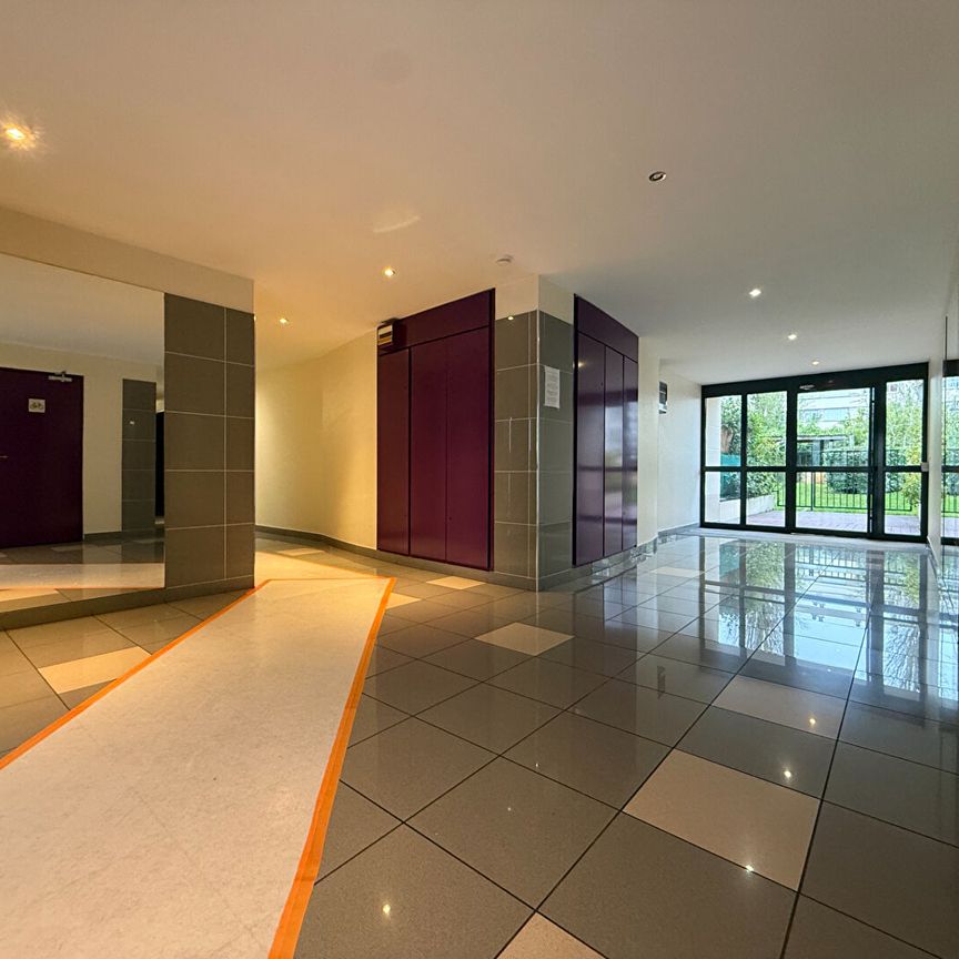 Appartement T1 Le Plessis-Trévise à louer - Photo 1