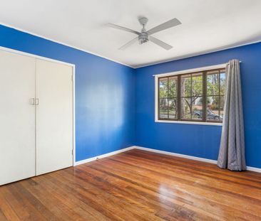 Three bedroom house - Photo 5