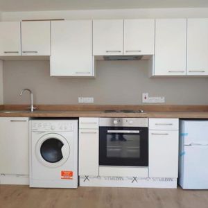 Unit 2, 4 Central Street, Bangor, BT20 3AF - Photo 2