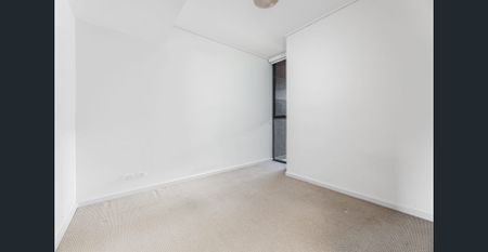 Courtyard Apartment - Photo 4